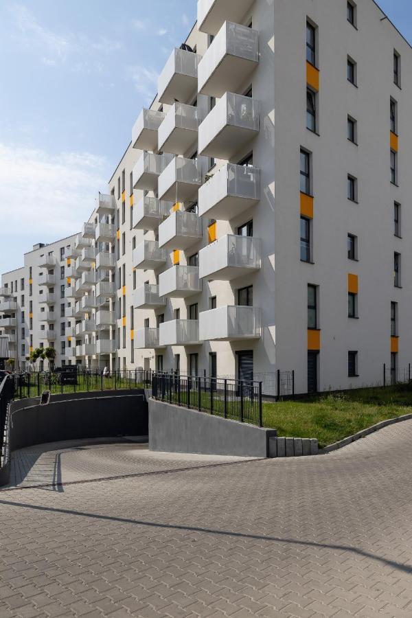 Comfy Apartment Pachonskiego With Parking In Krakow By Noclegi Renters Luaran gambar