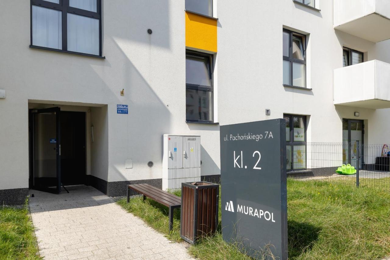 Comfy Apartment Pachonskiego With Parking In Krakow By Noclegi Renters Luaran gambar